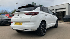 Vauxhall Grandland 1.5 Turbo D Ultimate 5dr Auto Diesel Hatchback